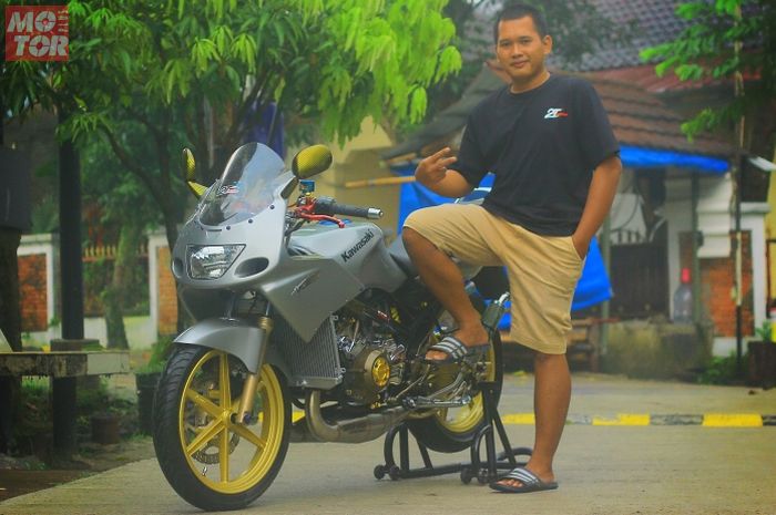 Modifikasi Kawasaki Ninja 150 R Jadi 2 Silinder 300 Cc, Detailnya Top
