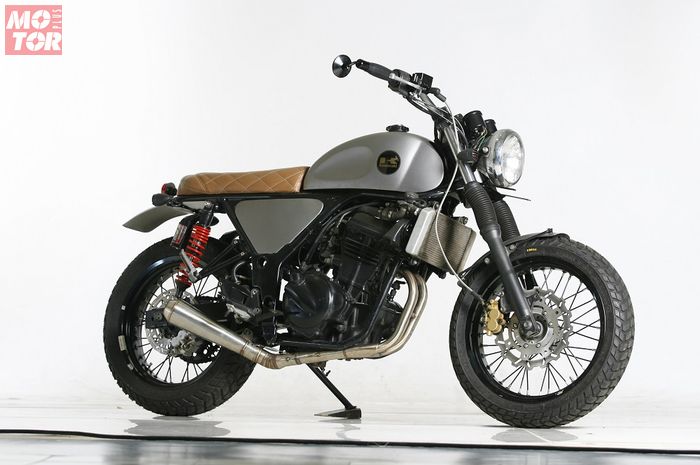 Bagaimana Jadinya Dari Supermoto Hijrah ke Scrambler? Nih Pelototin