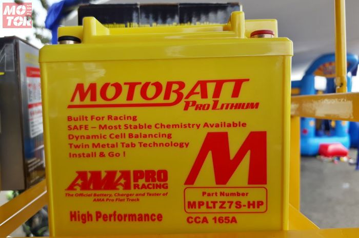 Belum Banyak Yang Tahu, Ternyata Aki Motor Balap Jauh Lebih Ringan Dari