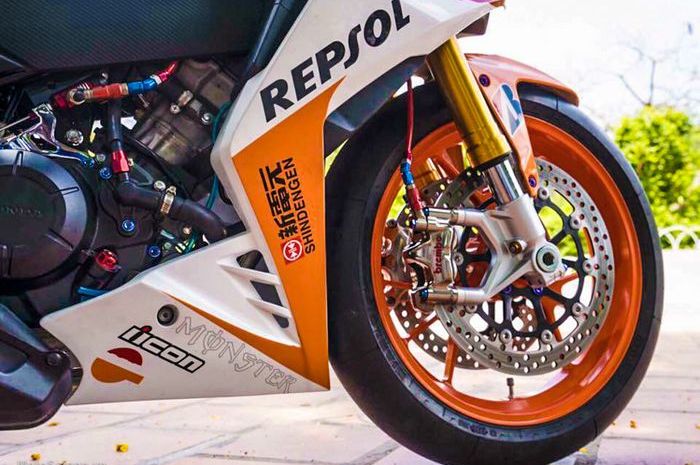 Sultan Mah Bebas! Honda Supra GTR 150 Dimodifikasi Jadi 