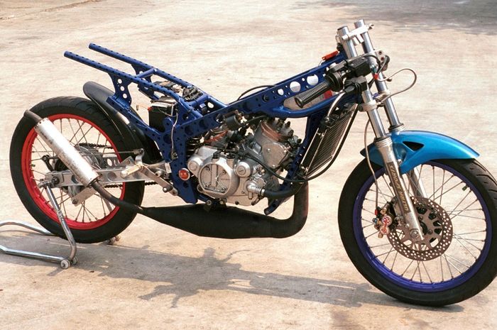 Motor Yamaha Rx King Setan Keok Ditangan Kawasaki Ninja 150r Ini Motorplus