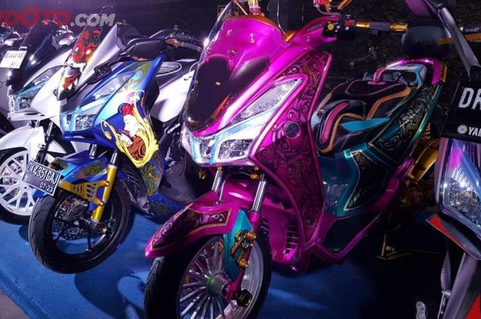 Pecah! Gelaran Customaxi Denpasar, Dijejali Motor 