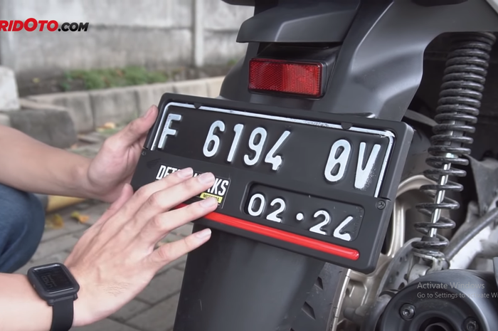 Bikers Motor Sport Masih Ada yang Pasang Pelat Nomor Belakang di Kolong