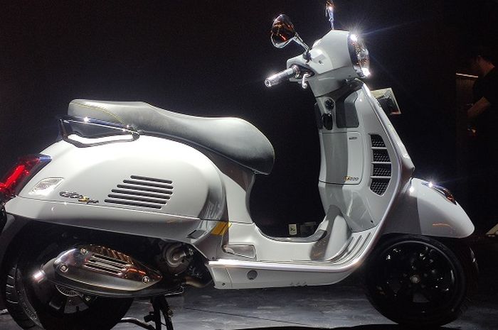 Vespa GTS SuperTech 300 resmi hadir di Indonesia