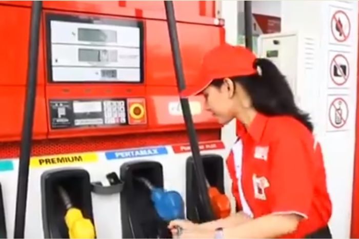 Horee Pertamina Kasih Harga Bensin Pertamax Rp 6.300/liter