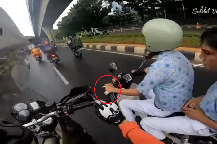 Biar Kapok, Video Pemotor Geber Bocah Sekolah Naik Motor Sambil Merokok ...