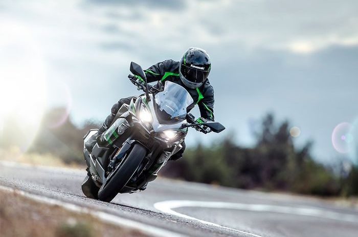 Segini Harga Motor  Baru Kawasaki Ninja  1000SX yang Punya 