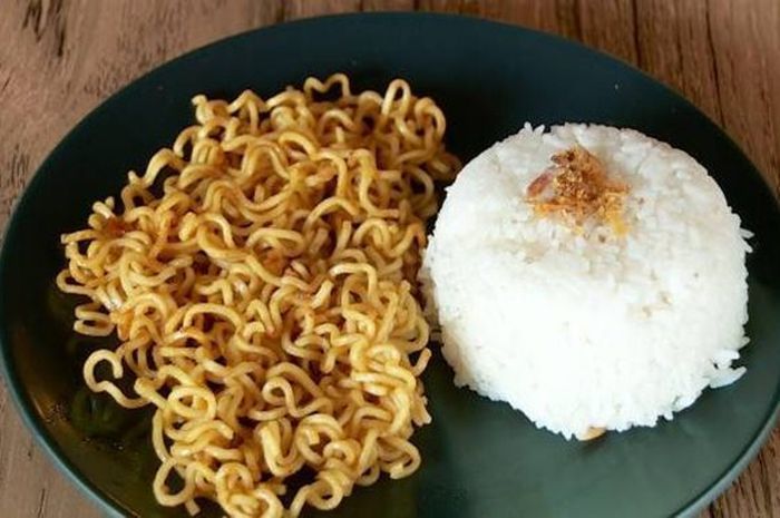 Bikers Waspadalah, Mulai Sekarang Stop Konsumsi Nasi Dingin dan Makan