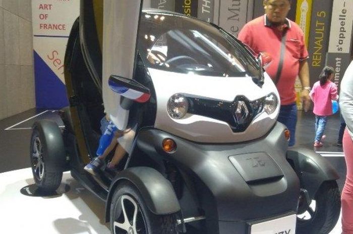 Mini car Renault Twizy