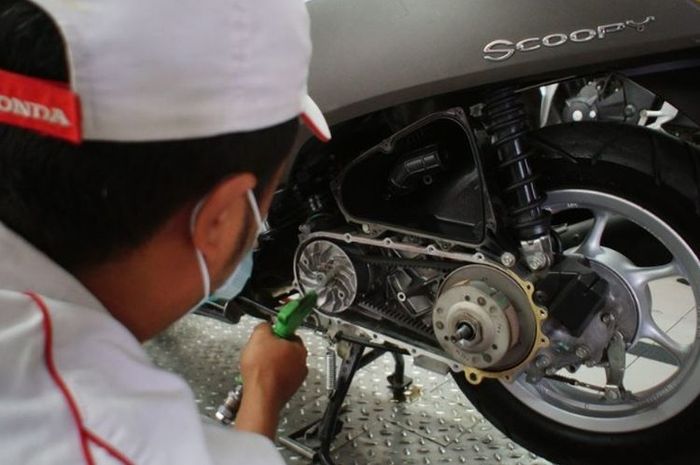 Awas Putus Di Jalan, Simak 4 Tips Merawat V-Belt Motor Matic Biar Awet ...