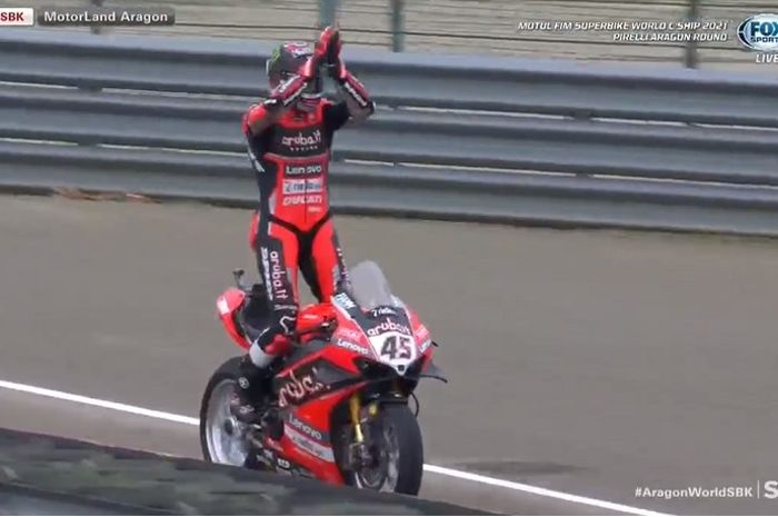 Hasil Worldsbk Aragon 2021 Race 2 Scott Redding Rebut Kemenangan Jonathan Rea Motorplus