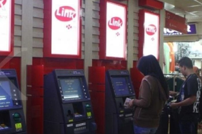 Jangan Panik Bro, Tarik Tunai atau Cek Saldo di ATM Link Tetap Gratis -  Motorplus