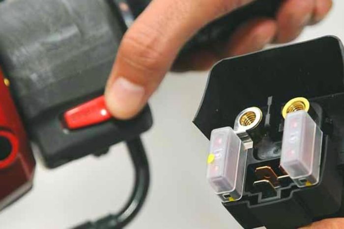 Aki Baru Tapi Motor Tetap Enggak Bisa Distarter? Jangan Panik Coba Cek
