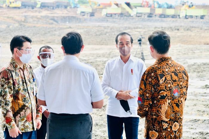 Presiden Jokowi Resmi Groundbreaking Pabrik Baterai Pertama Di ...