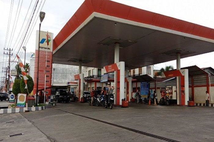 Heboh Harga Bensin Pertamina Tembus Rp 50 Ribu, Beneran Nih? - Motorplus