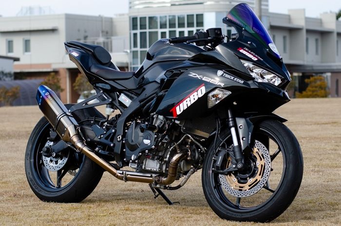 zx-25r zx25r Kawasaki Ninja ZX-25R Pakai Turbo, Top Speed Tembus