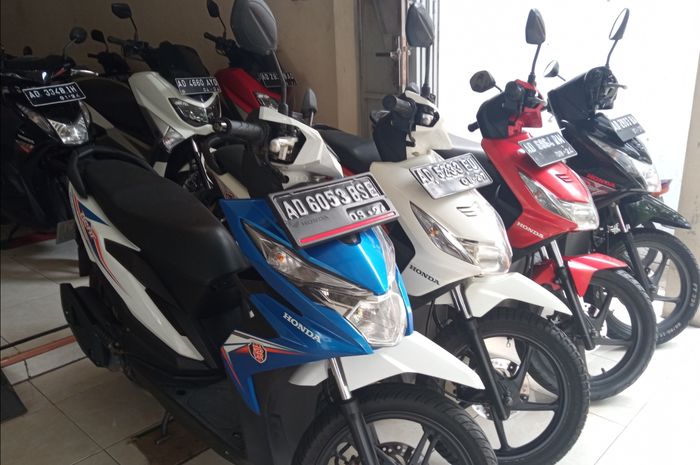 Cek Harga Motor Matic Bekas Di Solo, Modal Rp 8 Jutaan Dapat Honda BeAT ...