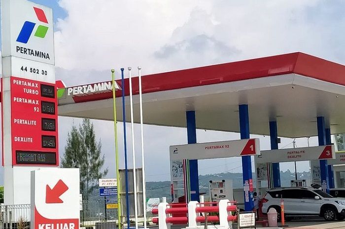 The latest Pertamina gas price ranges throughout Indonesia, Pertalite and Pertamax are marketed at this charge