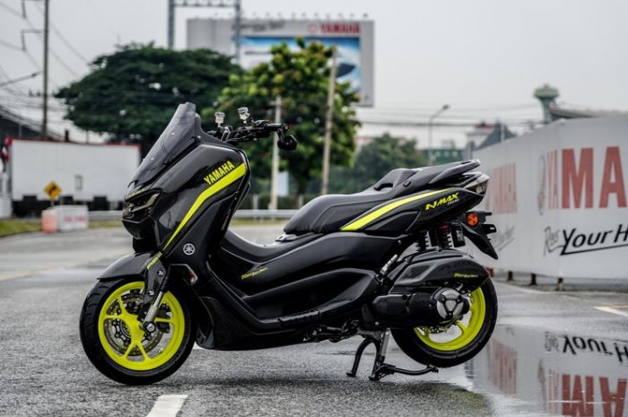 Modifikasi Motor Yamaha NMAX, Tampil Elegan Dengan Balutan Carbon Kevlar