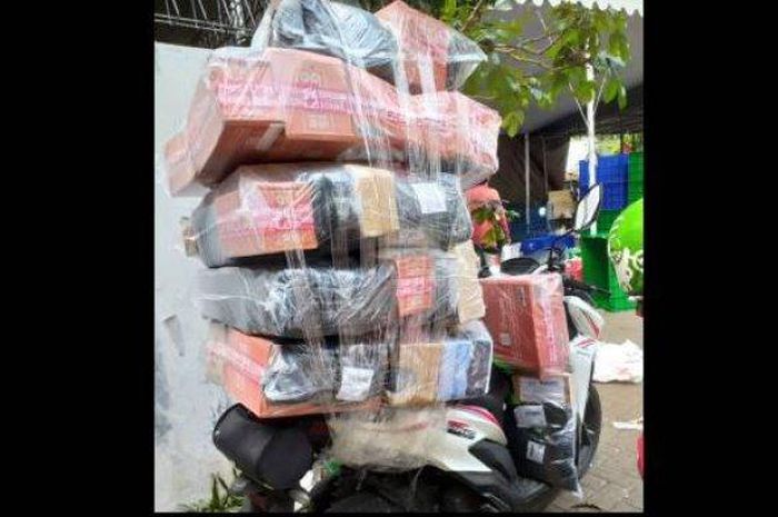 Miris Bbm Naik Gaji Kurir Shopee Diturunkan Yang Protes Diancam Penjara Gridmotor Id