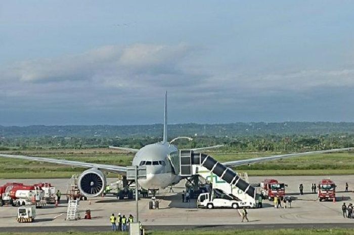 Dua Pesawat Kargo Boeing 777 Freighter Tiba Bawa Logistik WSBK Indonesia 2022