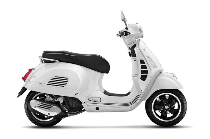 Harga Vespa GTS Super 150 November 2022, Body Besar Keluarga GTS ...