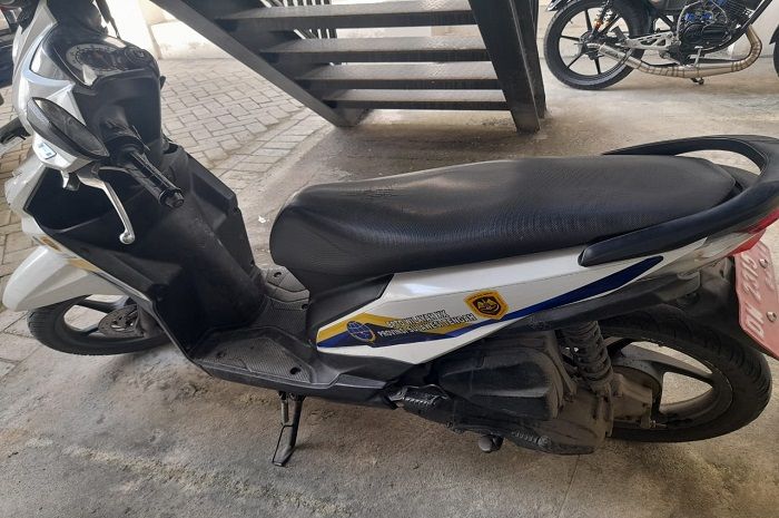 STNK BPKB Komplit, Motor Honda BeAT Dilelang Rp 5 Jutaan Murah Banget ...