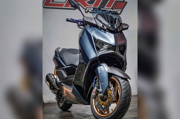 Modifikasi Motor Yamaha XMAX 2023, dari Bawaan Dealer Jadi Makin Mewah