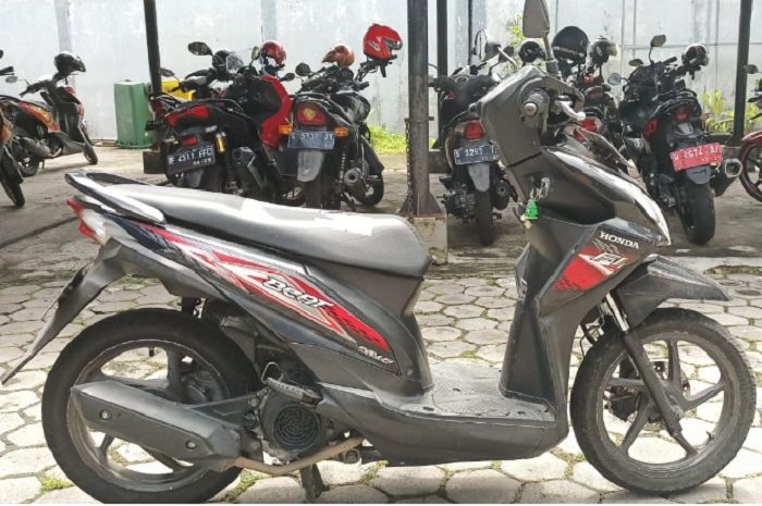 STNK Dan BKPB Lengkap Motor Murah Honda BeAT Tahun 2014 Buka Harga Rp 6 ...