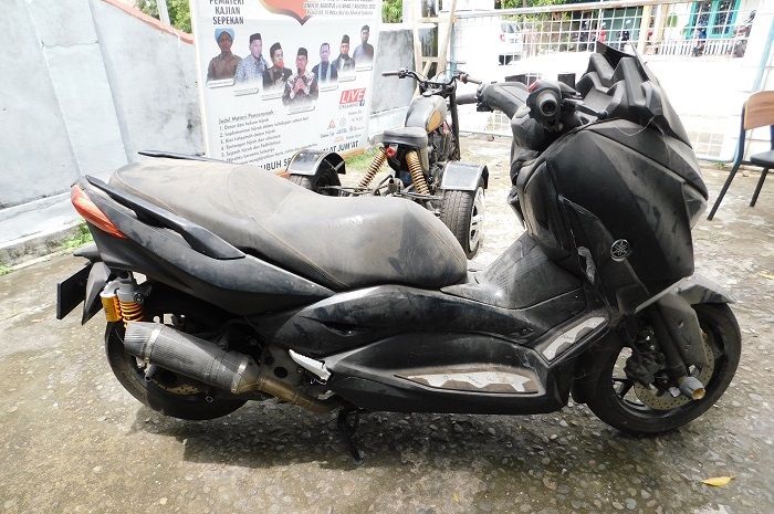 berapa cc motor xmax
