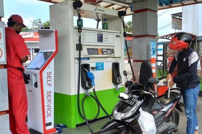 Pertamina Buka Suara Soal Pertalite Diganti Pertamax Green 95 Mulai Pertamina Buka Suara Soal Pertalite Diganti Pertamax Green 95 Mulai