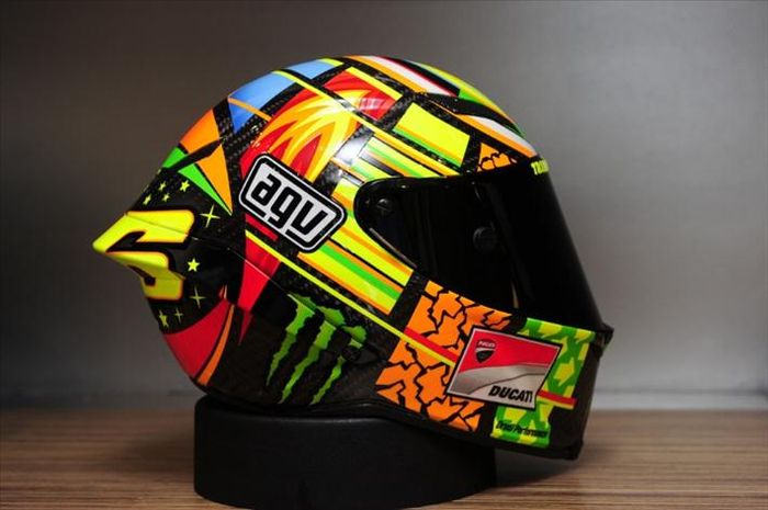 Video Desain Helm  Valentino Rossi 1996 2021 Paling  Keren  