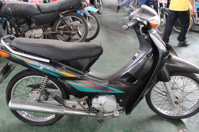 Sejarah Motor Bebek Paling Sukses Di Indonesia Honda Supra Motorplus Online Com