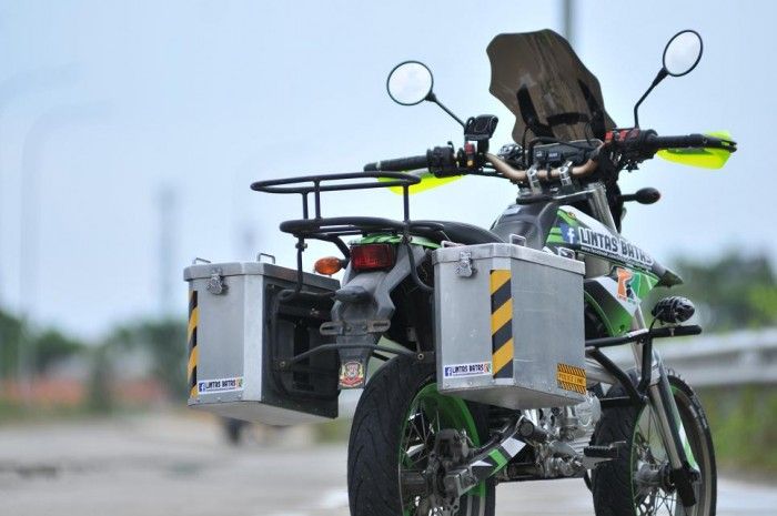 baby carrier on bike